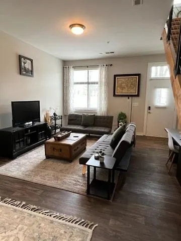 Uptown Gem Spacious Condo With Parking-Wifi-10 Min Walk To Spectrum Center تشارلوت شقة