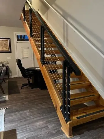 Uptown Gem Spacious Condo With Parking-Wifi-10 Min Walk To Spectrum Center Charlotte
