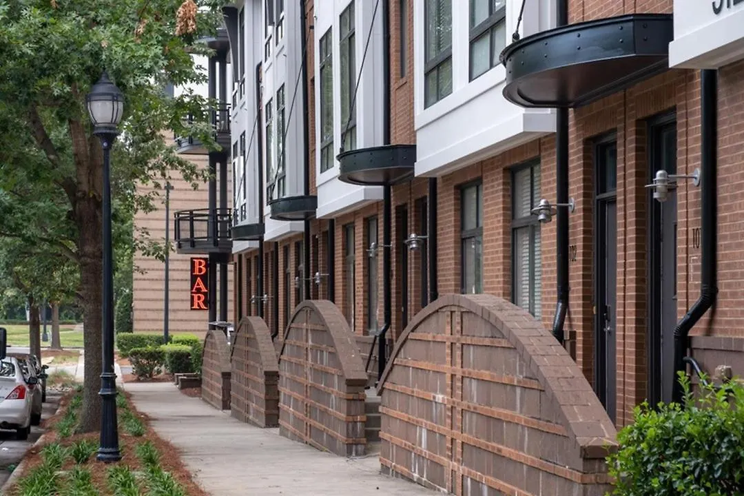 Uptown Gem Spacious Condo With Parking-Wifi-10 Min Walk To Spectrum Center Charlotte 0*,  Stati Uniti